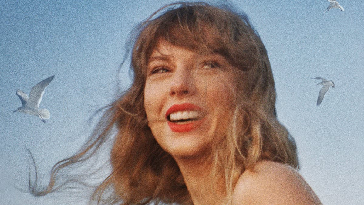 taylor-alert-–-taylor-swift's-1989-(taylor's-version)-debuts-at-#1-on-billboard-200-with-1.653-million-units-sold-making-it-the-biggest-debut-of-her-career