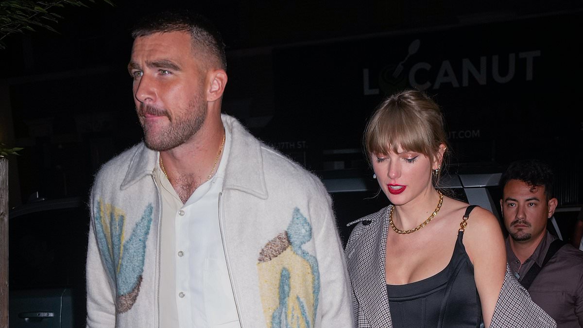 taylor-alert-–-swifties-go-wild-online-as-taylor-swift-sings-‘chiefs’-line-moments-before-kissing-travis-kelce:-‘this-is-end-game-for-them-both’