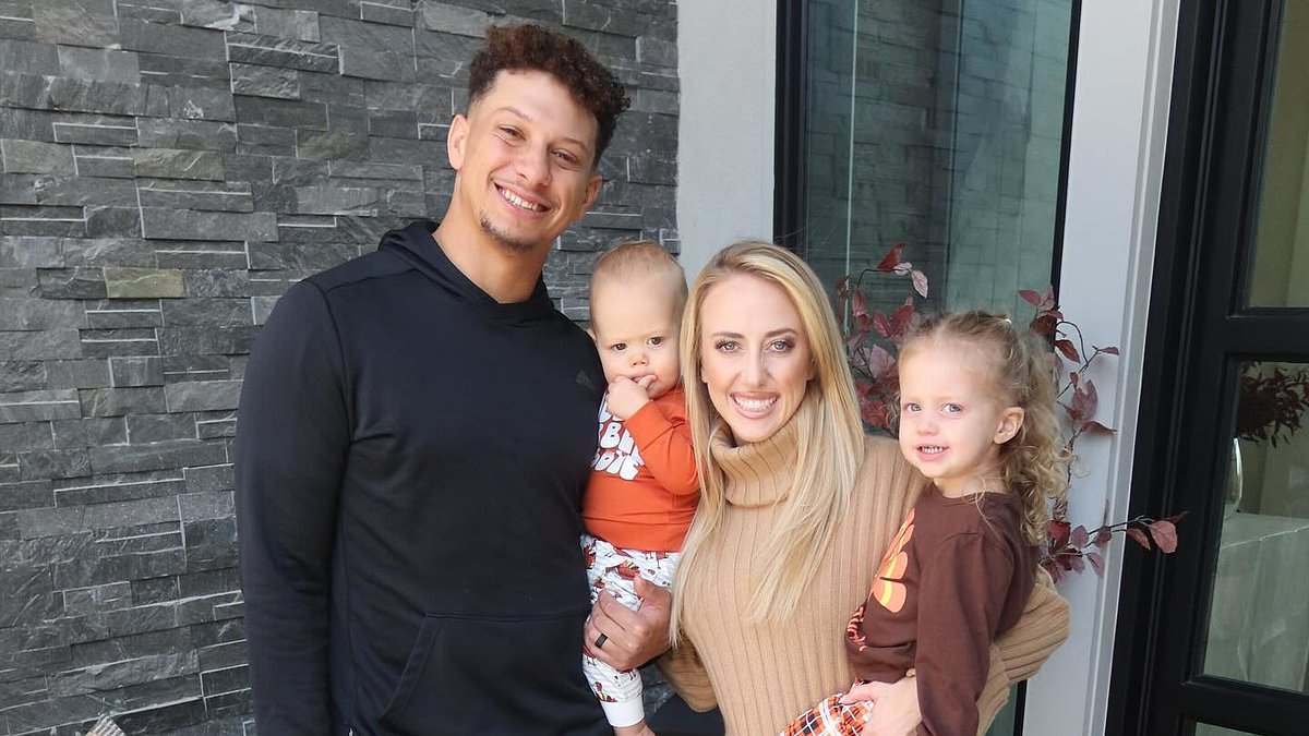 taylor-alert-–-taylor-swift’s-new-bff-brittany-mahomes-poses-with-her-football-star-husband-patrick-mahomes-and-their-two-kids-at-their-missouri-mansion