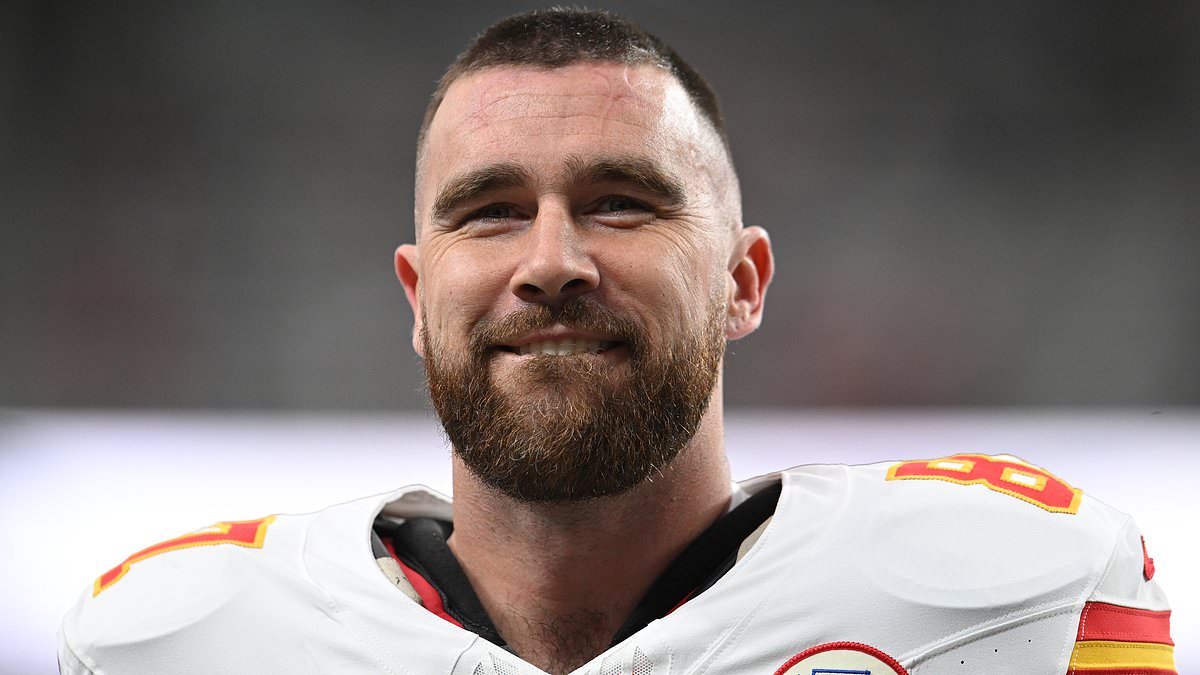 taylor-alert-–-taylor-swift-likes-post-on-travis-kelce-becoming-the-fastest-tight-end-ever-to-reach-11,000-yards-in-chiefs’-31-17-win-over-the-raiders