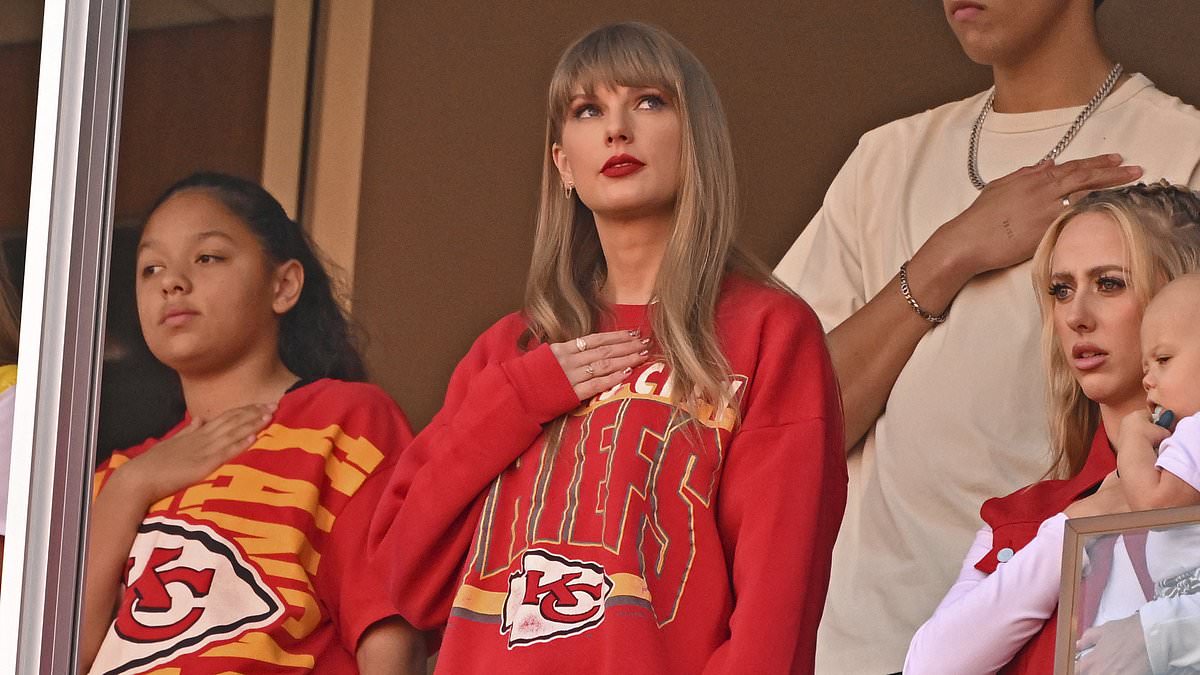 taylor-alert-–-taylor-swift-makes-travis-kelce-cinnamon-rolls-as-a-pre-game-snack-for-nfl-games,-reveals-nfl-legend-bernie-kosar-–-as-he-lifts-the-lid-on-meeting-the-star-in-october-at-the-chiefs-star’s-home