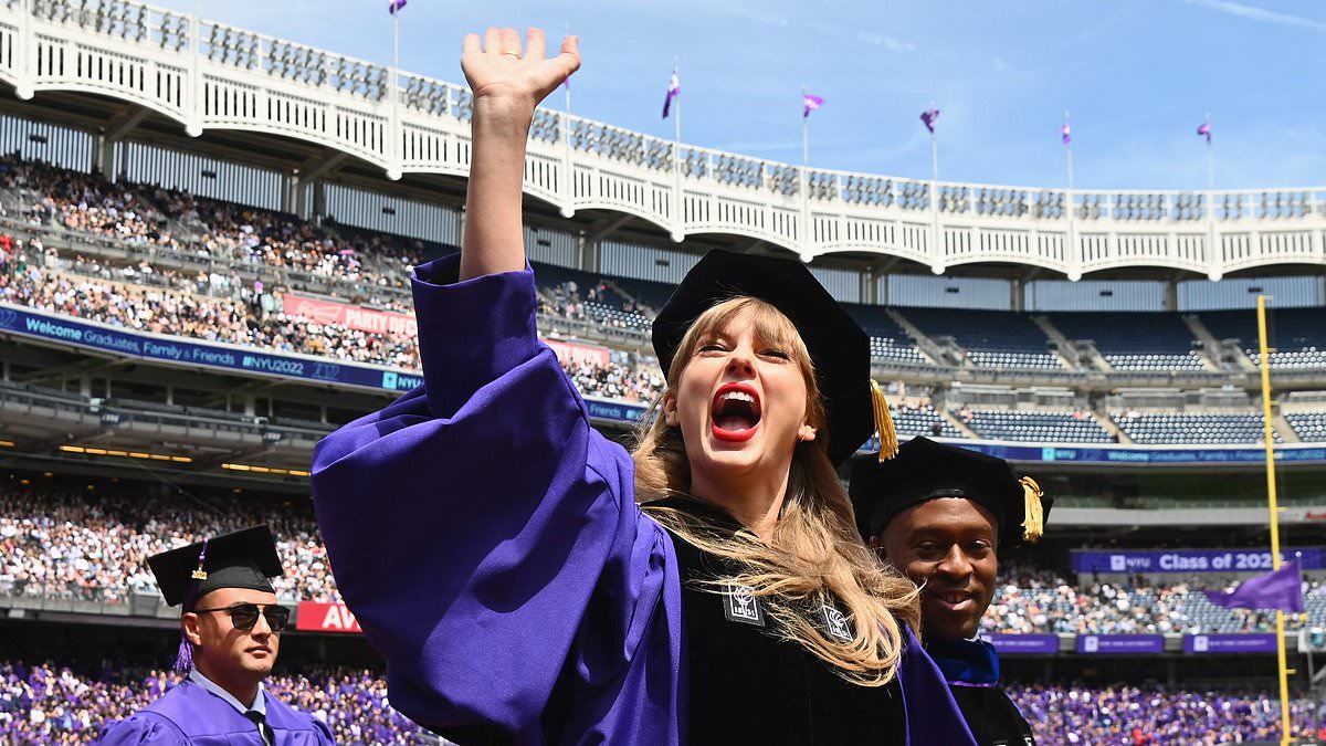 taylor-alert-–-revealed:-harvard-university’s-new-taylor-swift-course-is-‘so-popular’-that-ivy-league-professor-is-desperately-seeking-more-teaching-assistants