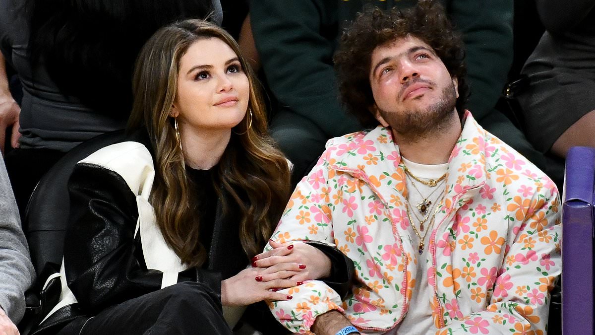 taylor-alert-–-travis-kelce-gives-taylor-swift’s-bff-selena-gomez-and-benny-blanco-the-thumbs-up-as-he-‘likes’-snaps-of-the-new-couple-at-lakers-game