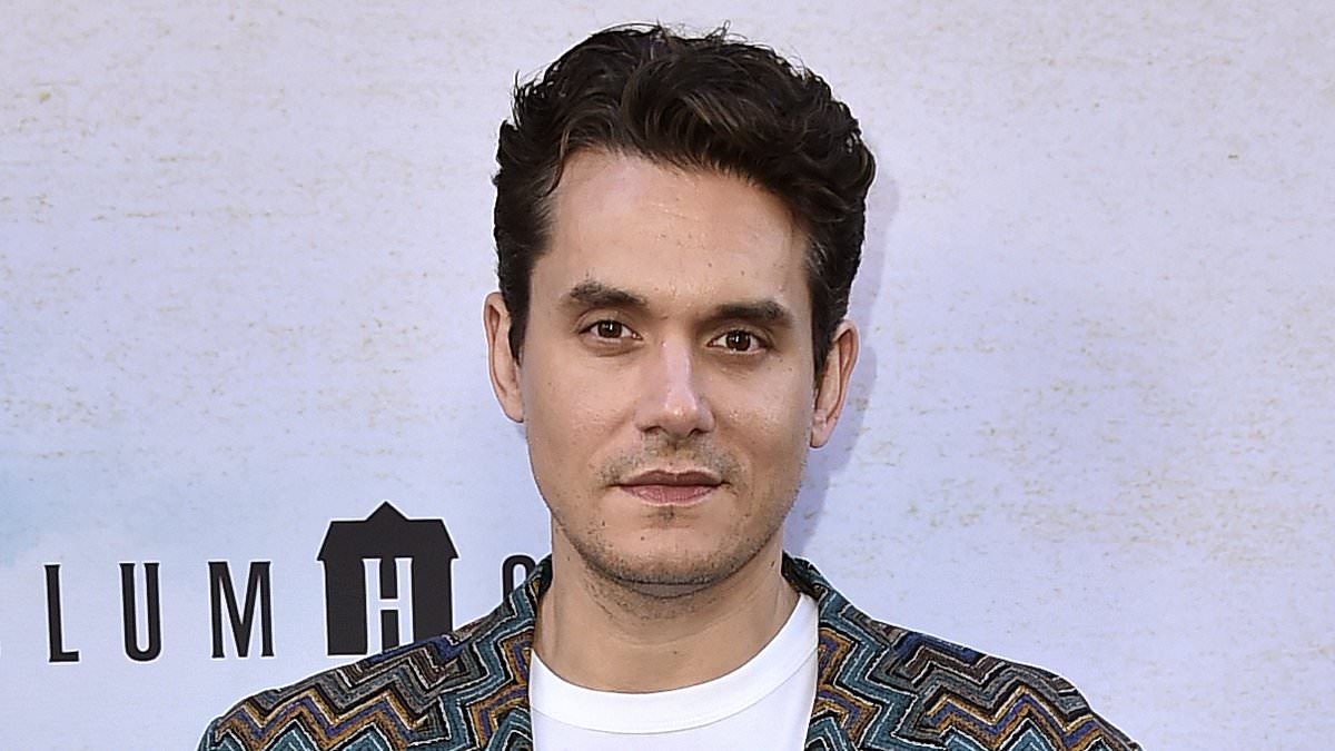 taylor-alert-–-john-mayer,-46,-reveals-that-he-‘absolutely’-wants-‘to-get-married’-while-humorously-opening-up-about-his-‘reliability-kink’