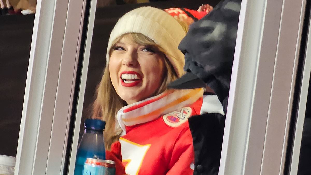 taylor-alert-–-taylor-swift,-donna-kelce-and-brittany-mahomes-dance-together-in-their-suite-before-singer-leaves-holding-hands-with-boyfriend-travis-as-they-celebrate-chiefs’-win-amid-reports-of-a-christmas-argument