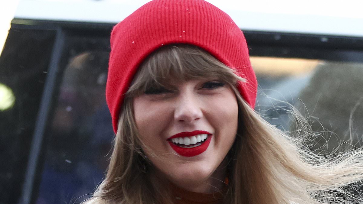 taylor-alert-–-taylor-swift-arrives-at-highmark-stadium-in-buffalo-for-boyfriend-travis-kelce’s-huge-chiefs-game-vs.-bills-–-and-she’s-set-to-meet-his-brother-jason-for-the-first-time,-as-well!