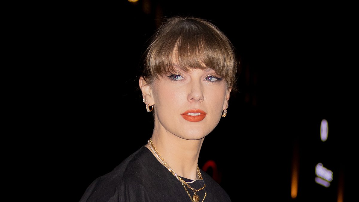 taylor-alert-–-taylor-swift’s-girls-night-out!-glamorous-singer,-34,-steps-out-alongside-new-bff-brittany-mahomes-and-cara-delevingne-for-a-glitzy-dinner-in-nyc…-amid travis-kelce-engagement-rumors