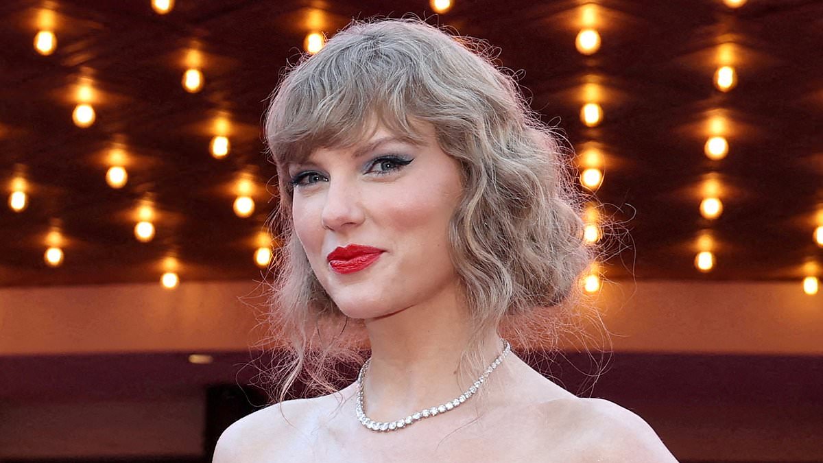 taylor-alert-–-taylor-swift:-victorian-authorities-warn-fans-not-to-gather-outside-concerts-in-melbourne: ‘there-will-be-no-screens-showing-the-concert-live’