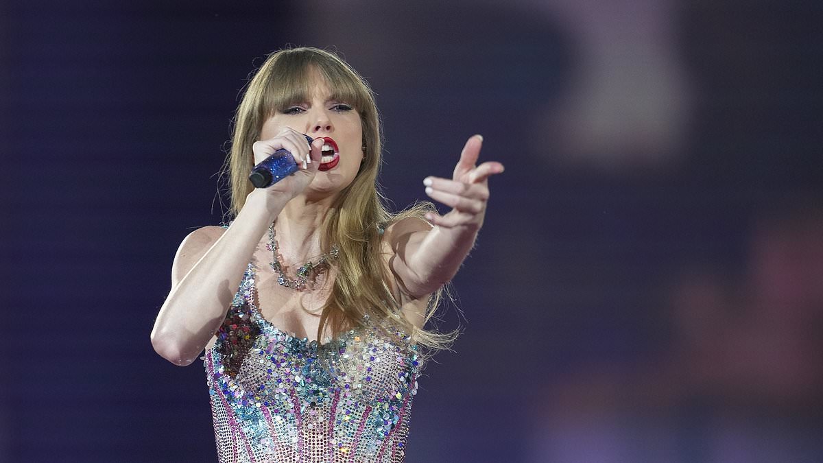 taylor-alert-–-next-stop,-super-bowl!-taylor-swift-rushes-straight-from-tokyo-eras-tour-show-to-her-private-jet-at-haneda-airport-to-begin-12-hour,-9,000-mile-dash-to-las-vegas-to-watch-boyfriend-travis-kelce-and-the-chiefs