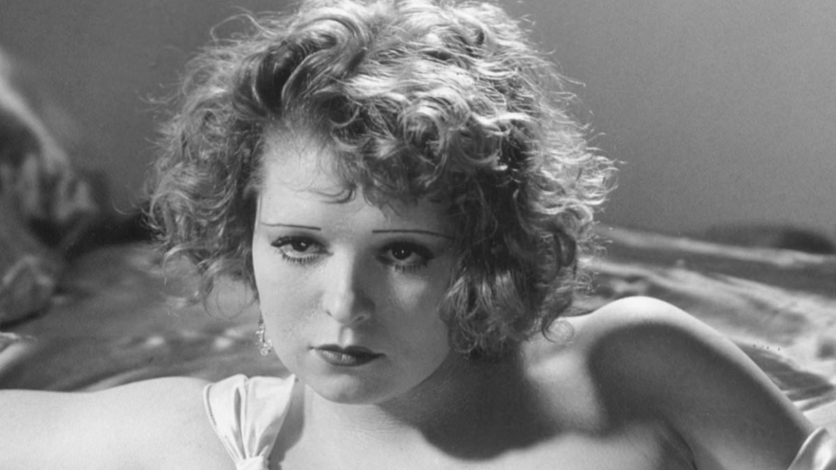 taylor-alert-–-taylor-swift-and-the-original-it-girl!-forgotten-1920s-icon-clara-bow-got-engaged-six-times,-faced-speculation-about-her-sexuality,-and-was-even-accused-of-incest-–-now-she’s-back-in-the-spotlight-on-singer’s-new-album