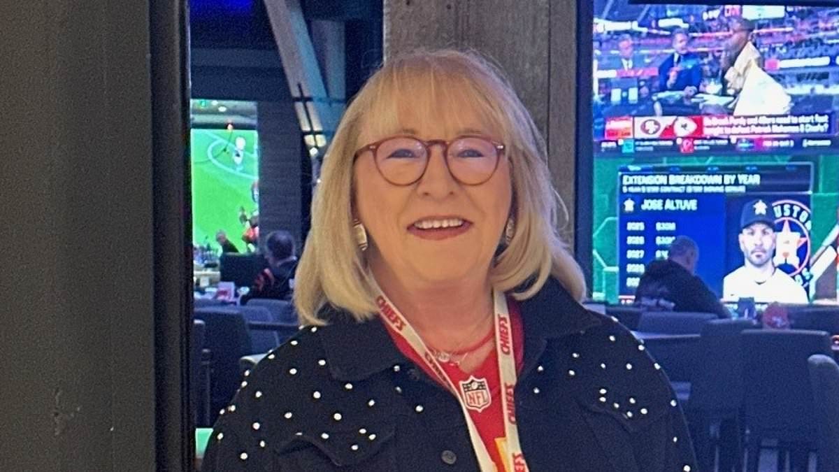 taylor-alert-–-donna-kelce-gives-her-super-bowl-prediction-to-dailymail.com-as-she-stops-by-starbucks-just-hours-before-watching-son-travis-and-the-kansas-city-chiefs-play-in-las-vegas