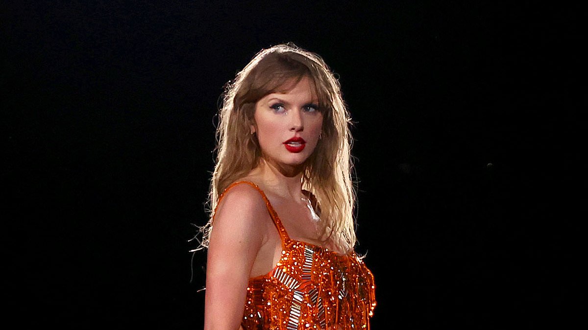 taylor-alert-–-taylor-swift-sings-breakup-song-you’re-losing-me-–-which-fans-think-is-about-ex-joe-alwyn-–-for-the-first-time-ever-during-second-melbourne-show