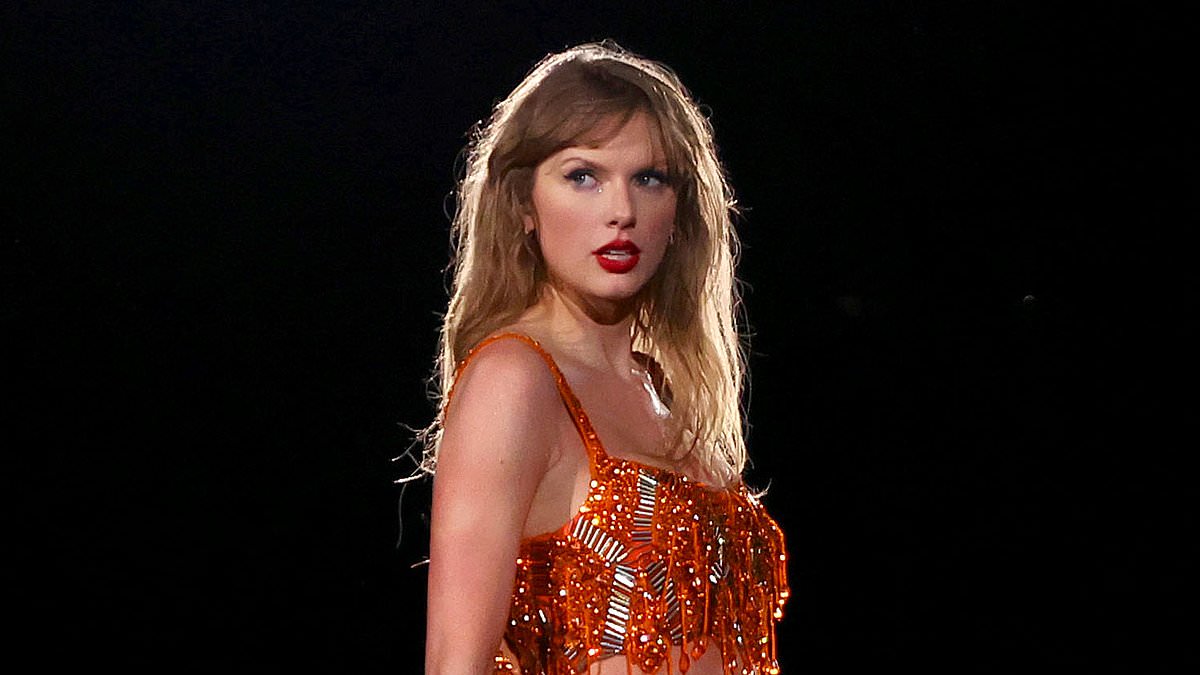 taylor-alert-–-inside-taylor-swift’s-incredible-$25k-a-night-crown-presidential-villa…-as-the-pop-megastar-touches-down-in-sydney