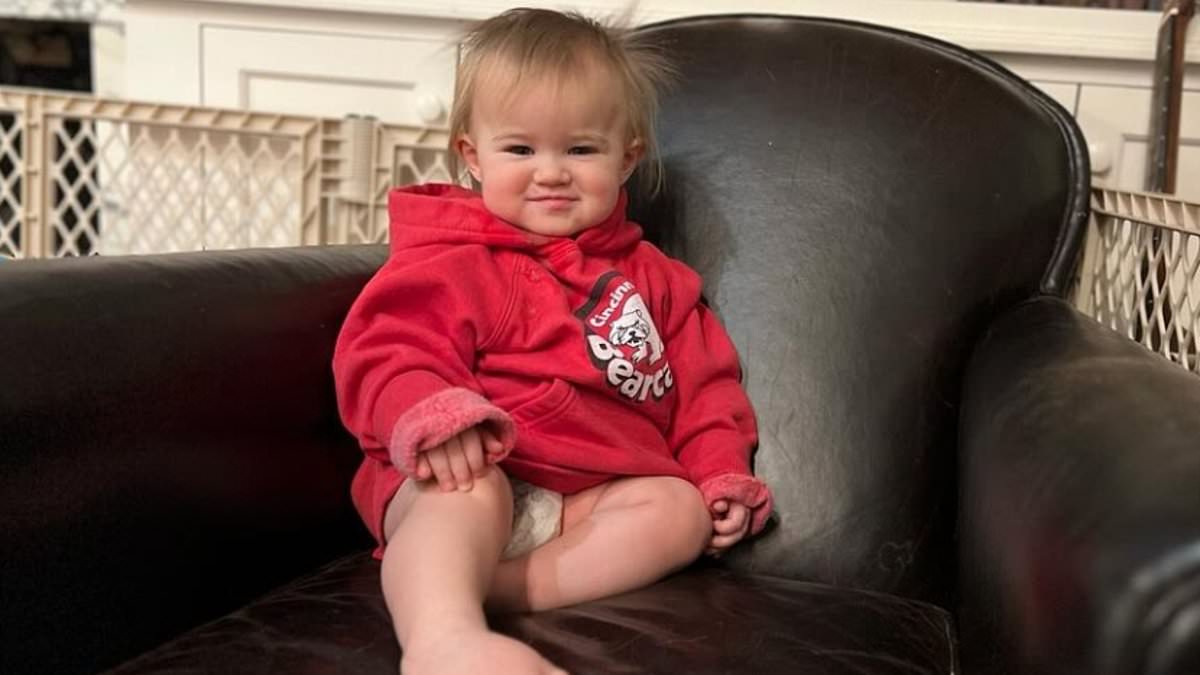 taylor-alert-–-jason-kelce’s-wife-kylie-marks-daughter-bennett’s-first-birthday-with-an-adorable-celebratory-instagram-post…-and-admits-‘she’s-getting-faster-every-day’