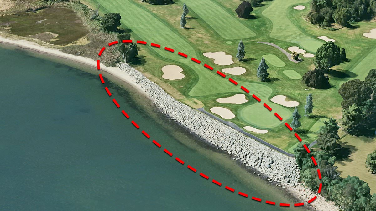 taylor-alert-–-exclusive-rhode-island-country-club-where-president-george-h-bush-held-gop-fundraisers-could-face-$50,000-fine-for-erecting-‘illegal’-sea-wall-to-save-the-14th-hole-of-its-popular-golf-course