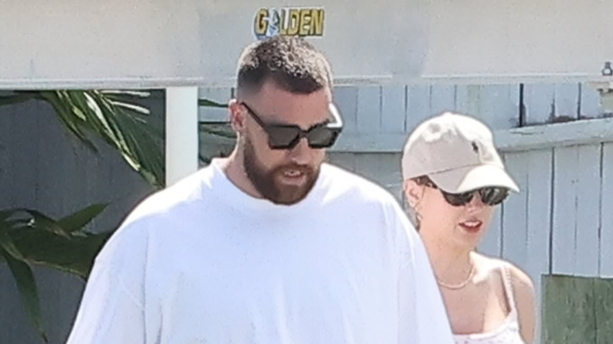 taylor-alert-–-taylor-swift-looks-loved-up-with-travis-kelce-as-casually-clad-pair-hold-hands-on-scenic-stroll-during-bahamas-break