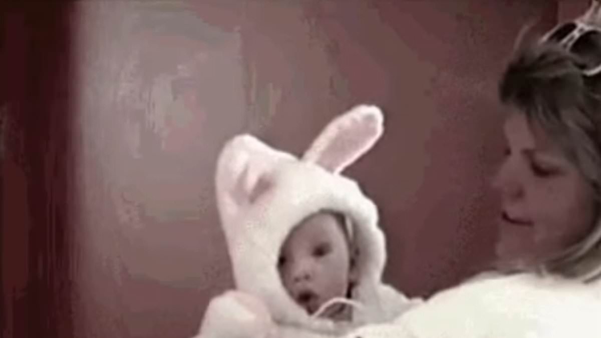 taylor-alert-–-taylor-swift-looks-adorable-in-bunny-outfit-with-her-mother-andrea-in-throwback-video-from-easter-1990