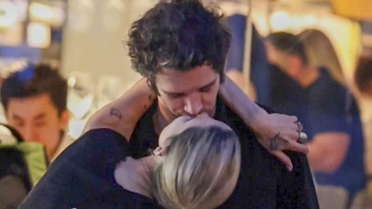 taylor-alert-–-taylor-swift’s-ex-matt-healy-passionately-kisses-his-fiancee-gabbriette-bechtel-on-a-date-night-in-australia-–-as-swifties-rage-about-their-romance