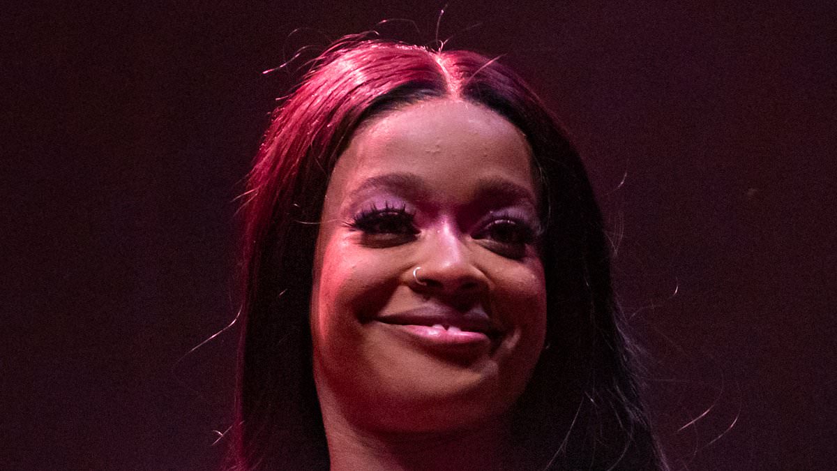 taylor-alert-–-azealia-banks-sends-cease-and-desist-to-matty-healy-demanding-$1m-amid-online-feud