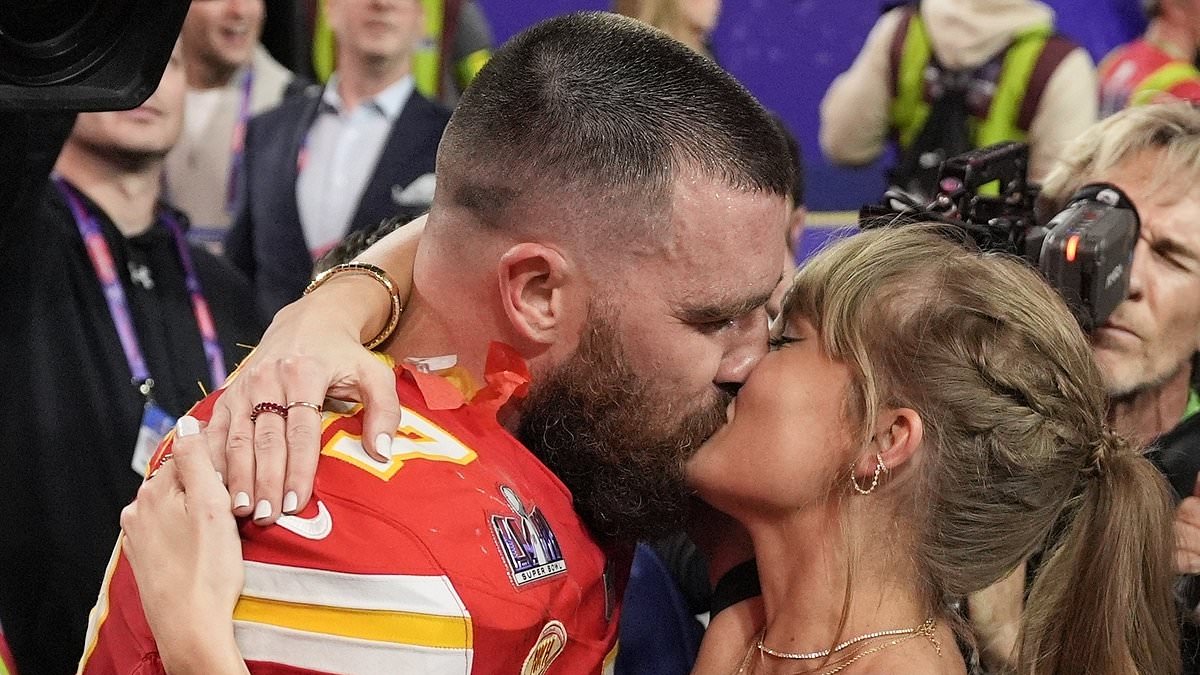 taylor-alert-–-travis-kelce-makes-cheeky-nod-to-that-taylor-swift-viral-date-night-photo