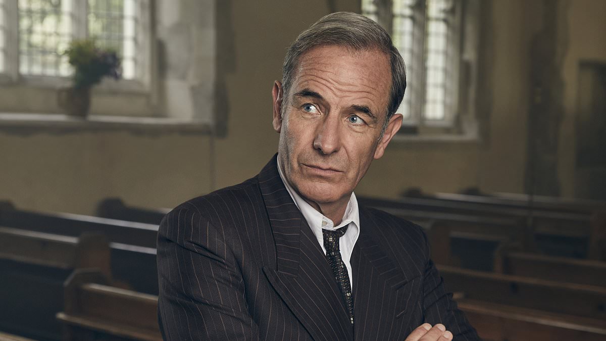 taylor-alert-–-robson-green-reveals-he-was-mobbed-by-‘2,000-super-fans’-in-las-vegas-and-‘felt-like-taylor-swift’-as-itv’s-grantchester-takes-the-us-by-storm