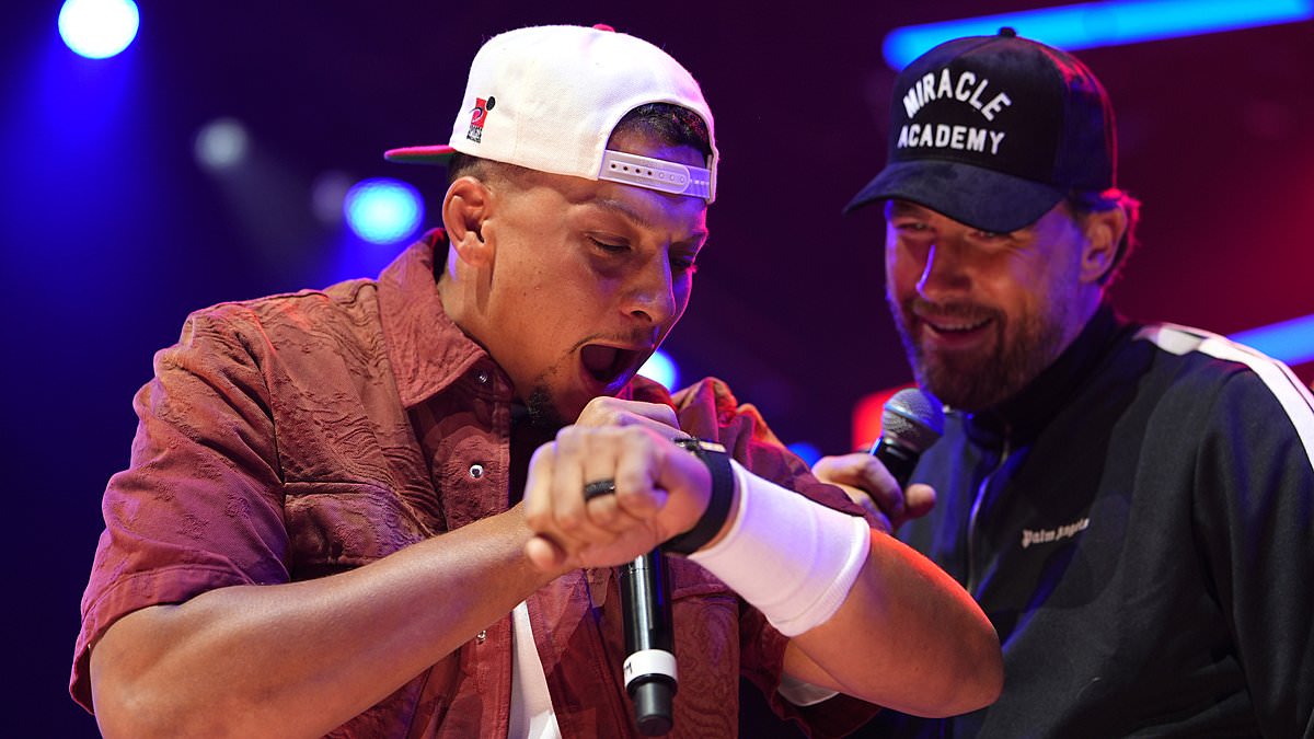 taylor-alert-–-travis-kelce-and-patrick-mahomes-wow-crowd-at-kansas-city-charity-event…-but-taylor-swift-is-nowhere-to-be-seen-after-major-announcement