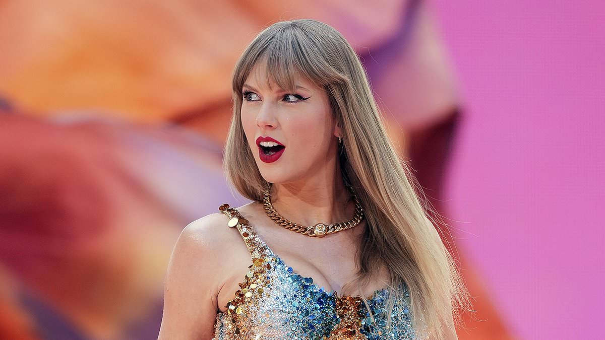 taylor-alert-–-taylor-swift-fans-convinced-superstar-sent-them-secret-message-after-she-bought-back-the-rights-to-her-music