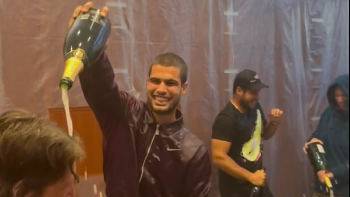 taylor-alert-–-champagne-soaked-carlos-alcaraz-parties-with-models-at-taylor-swift’s-favourite-new-york-club-after-winning-the-us-open