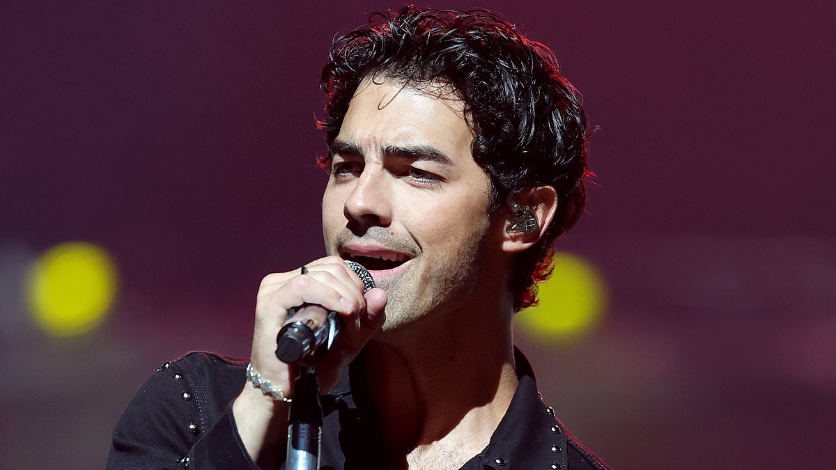 taylor-swift-alerts-–-taylor-swift’s-ex-boyfriend-joe-jonas-makes-rare-comment-about-pop-megastar